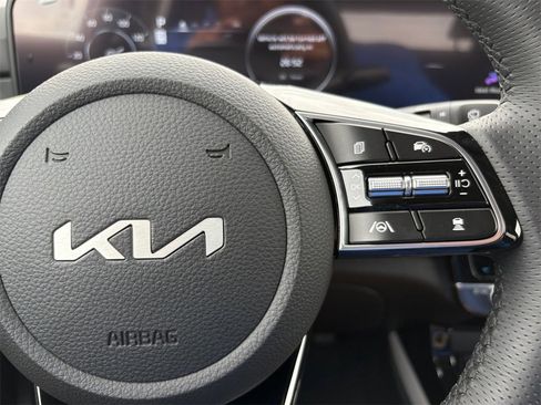 New 2025 Kia Seltos SX w/ SX Sunroof Package image 26