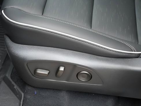 New 2026 Buick Enclave Sport Touring w/ Power Package image 24