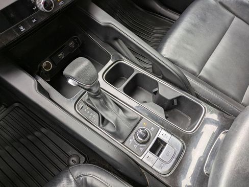 Used 2020 Kia Telluride LX AWD/4WD image 21