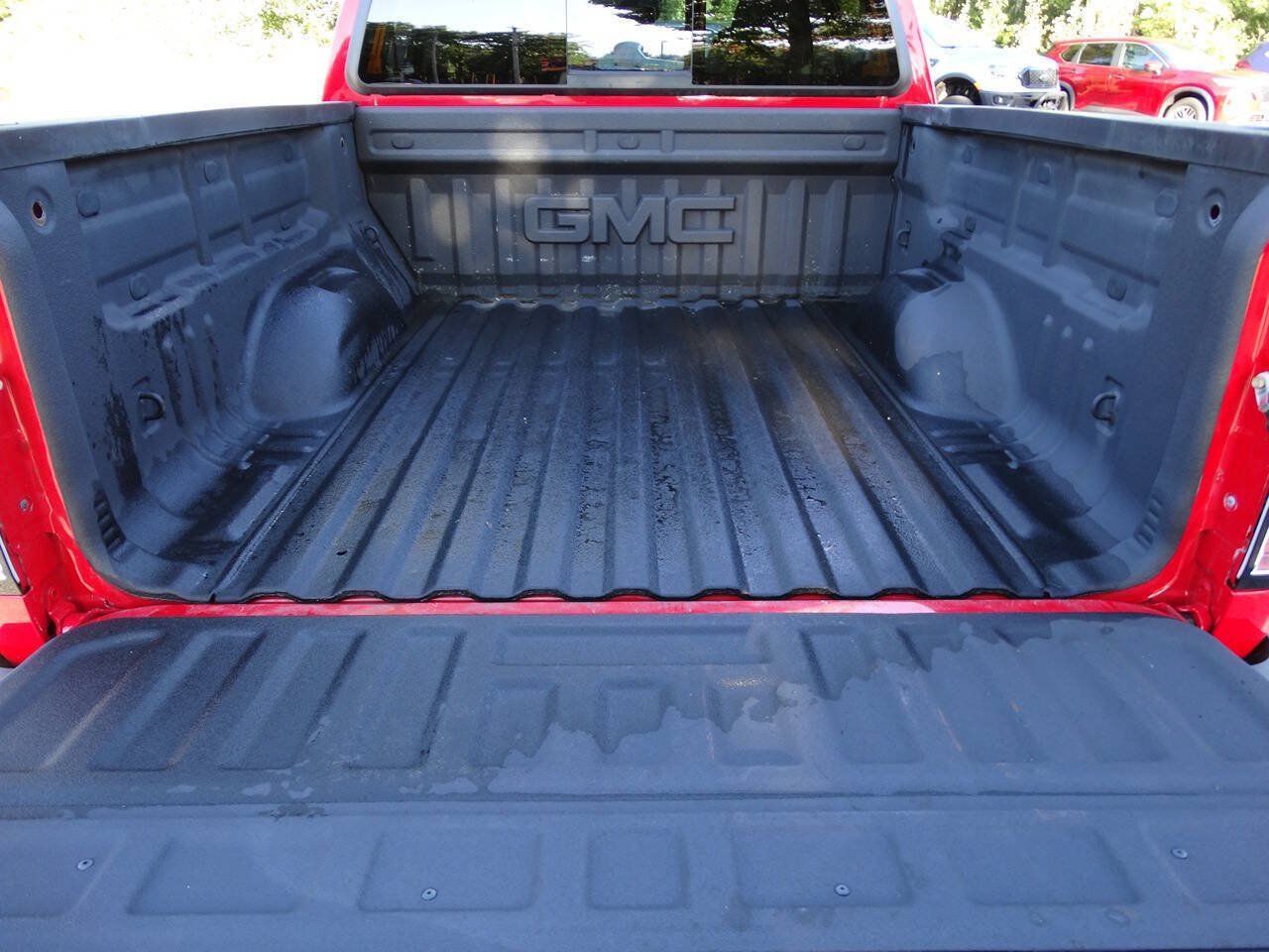 Used 2016 GMC Canyon 4x4 Crew Cab SLT w/ Driver Alert Package image 46