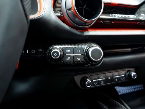 Used 2018 Ferrari 812 Superfast RWD image 69