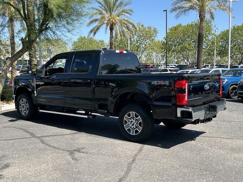 Used 2025 Ford F250 Lariat AWD/4WD image 3