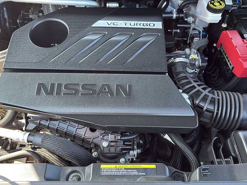 Used 2023 Nissan Rogue SV AWD/4WD image 25