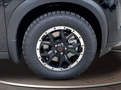 New 2026 Nissan Pathfinder Rock Creek AWD/4WD image 12