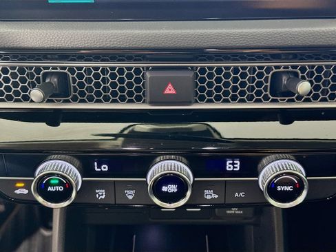 Used 2024 Honda Civic Touring image 18