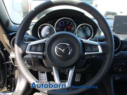 Used 2024 MAZDA MX-5 Miata RF Club w/ Interior Package RWD image 11
