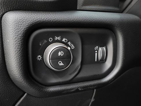 Used 2024 RAM 3500 Big Horn w/ Night Edition AWD/4WD image 42