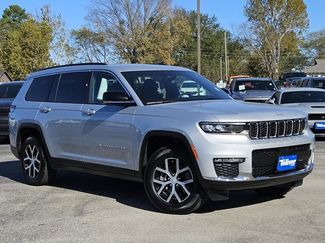 Used 2025 Jeep Grand Cherokee L Limited w/ Trailer Tow Package video 2