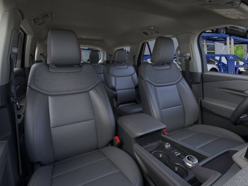 New 2026 Ford Explorer Active w/ Active Comfort Package RWD image 10