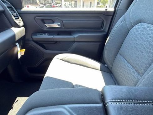 New 2026 RAM 1500 Express AWD/4WD image 23