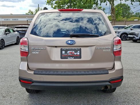 Used 2015 Subaru Forester 2.5i w/ Alloy Wheel Package AWD/4WD image 6