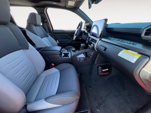 New 2025 Toyota Tacoma TRD Off-Road image 15