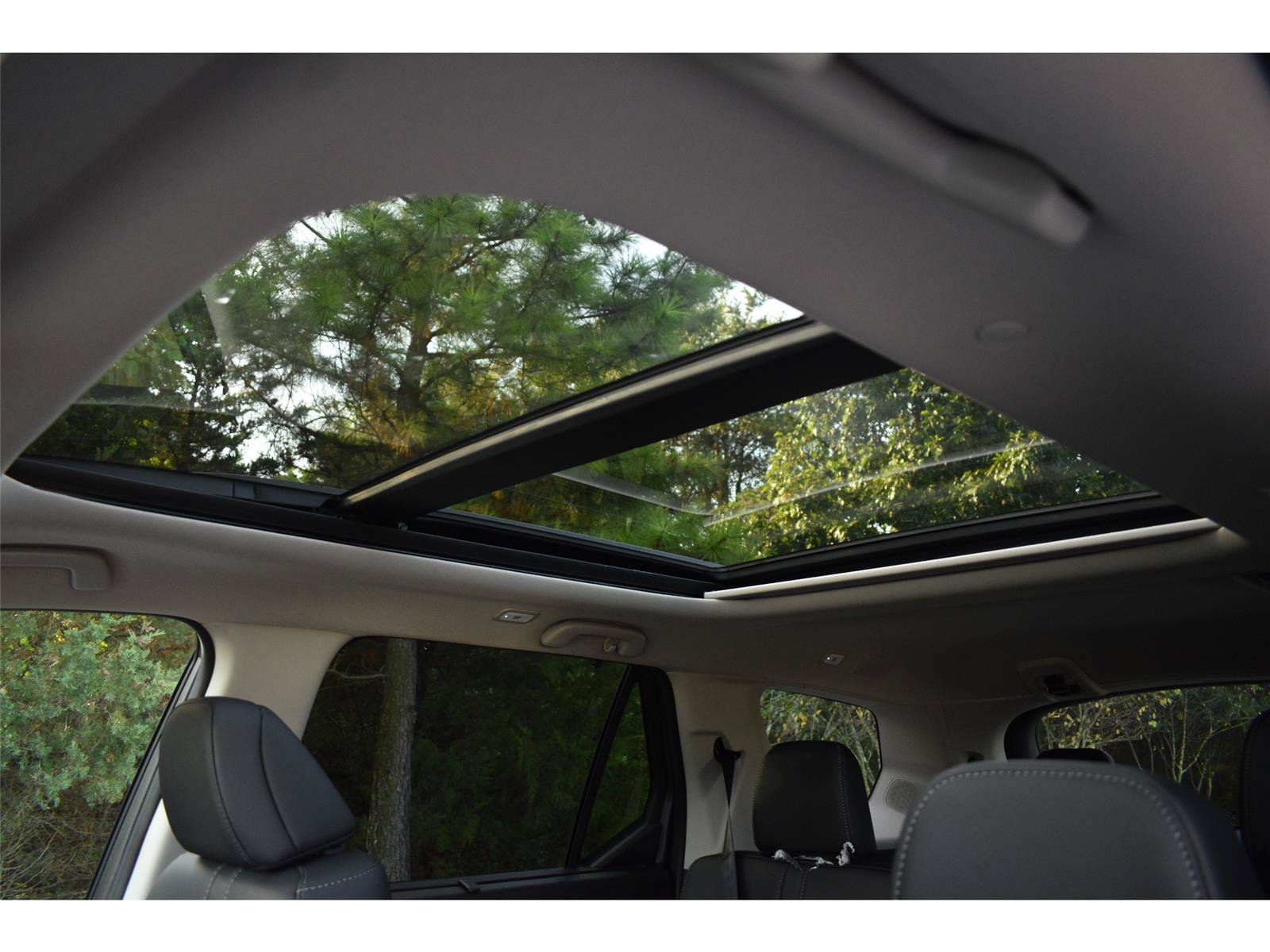 New 2026 Honda Pilot Touring image 23