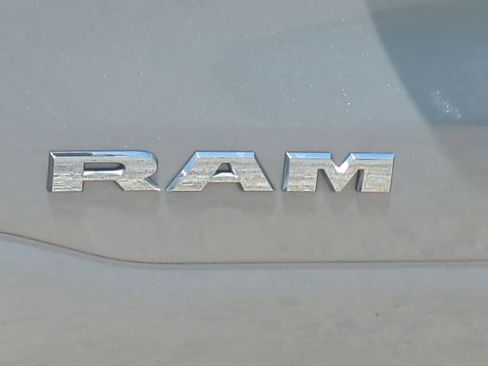 Used 2020 RAM 1500 Big Horn RWD image 12