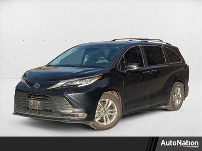 Used 2022 Toyota Sienna Limited