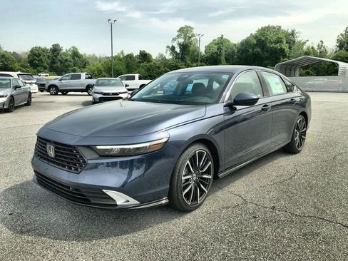 New 2026 Honda Accord Touring image 3