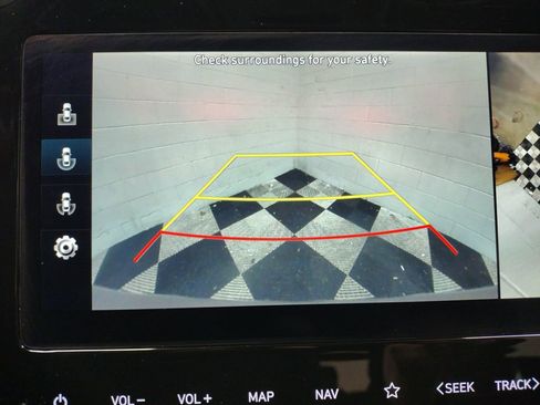 Certified 2022 Hyundai Tucson Limited image 11