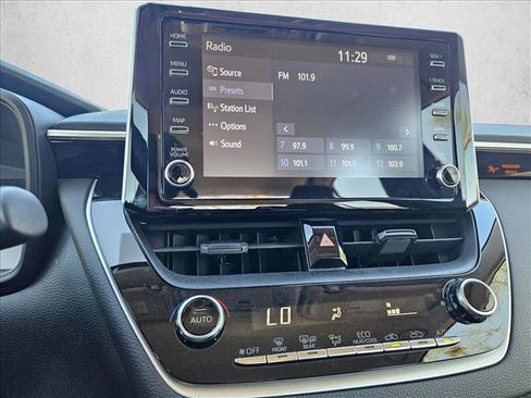 Used 2020 Toyota Corolla LE w/ Carpet Mat Package (TMS) image 13