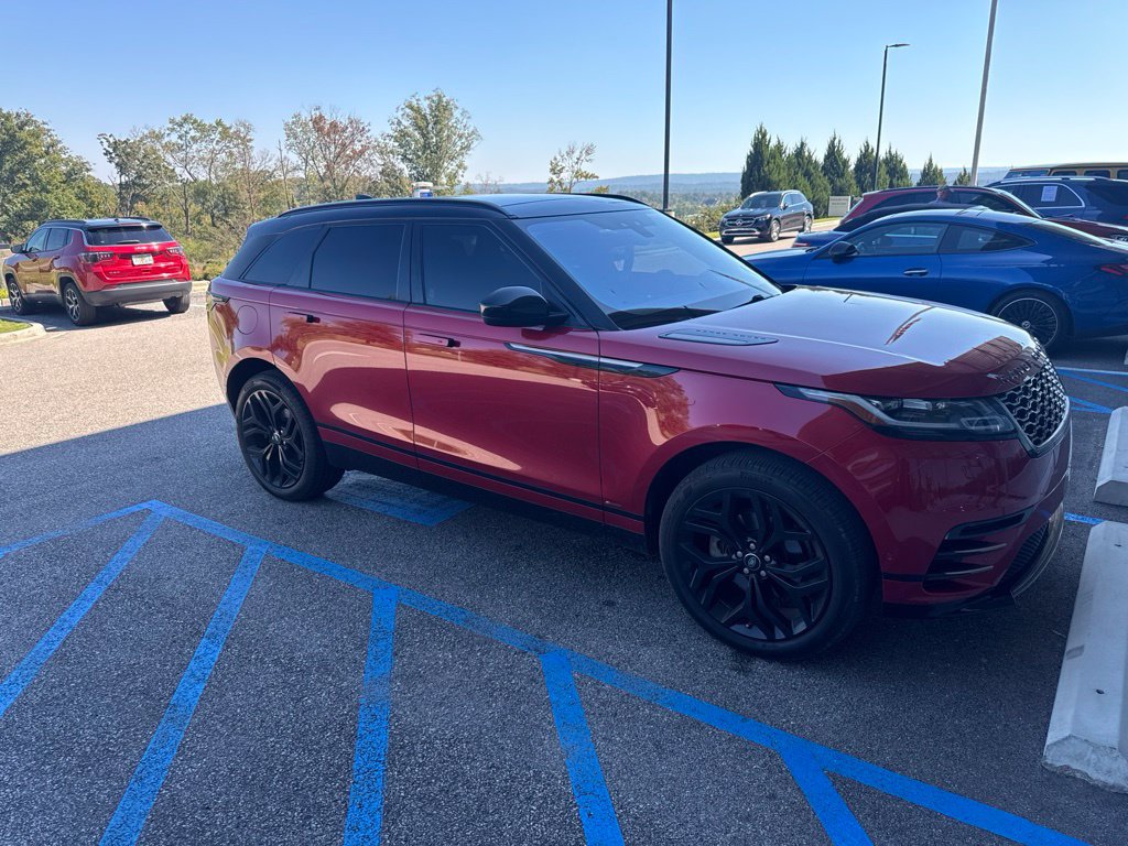 Used 2019 Land Rover Range Rover Velar R-Dynamic SE AWD/4WD image 7