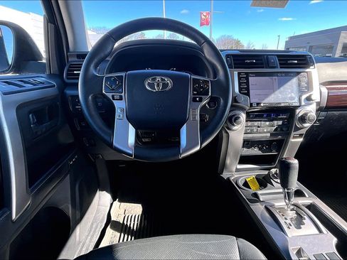 Used 2022 Toyota 4Runner Limited image 5