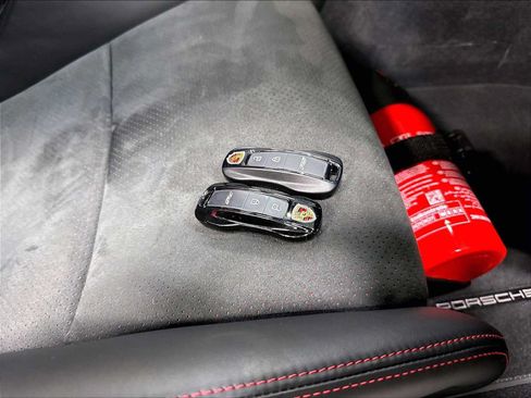 Used 2024 Porsche 911 GT3 RS RWD image 35