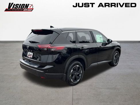 New 2026 Nissan Rogue SV w/ Cold Weather Package image 5