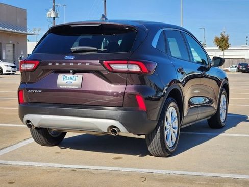 Used 2023 Ford Escape Active image 5