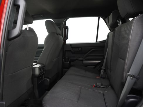 Used 2025 Toyota 4Runner SR5 AWD/4WD image 19