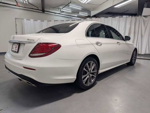Used 2020 Mercedes-Benz E 450 4MATIC Sedan w/ Premium Package image 3
