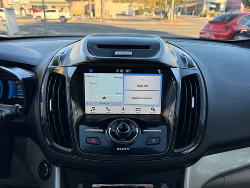 Used 2016 Ford C-MAX Energi SEL w/ Equipment Group 302A image 26