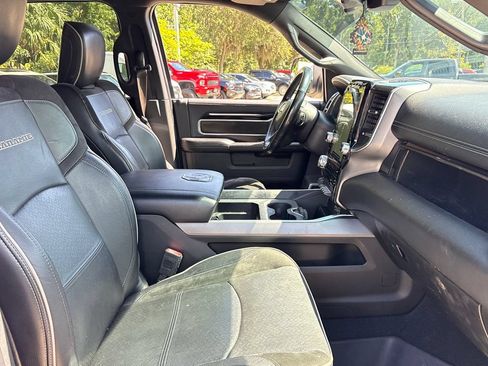 Used 2020 RAM 2500 Laramie w/ Night Edition AWD/4WD image 29