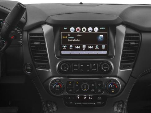 Used 2017 Chevrolet Suburban Premier image 7