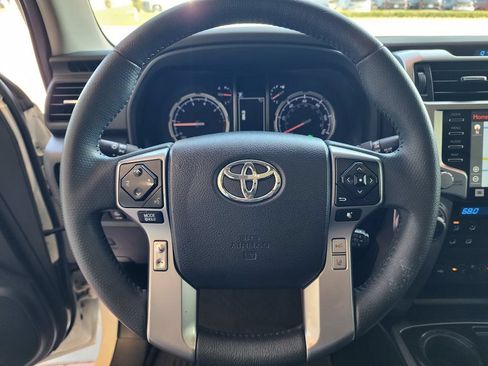 Used 2022 Toyota 4Runner Limited RWD image 20