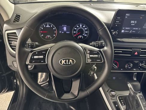 Used 2021 Kia Seltos S AWD/4WD image 11