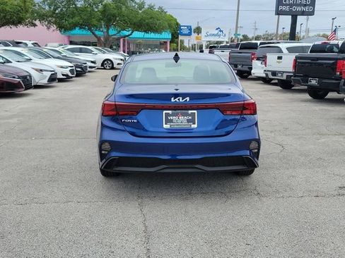 Used 2024 Kia Forte LXS w/ LXS Technology Package FWD image 5