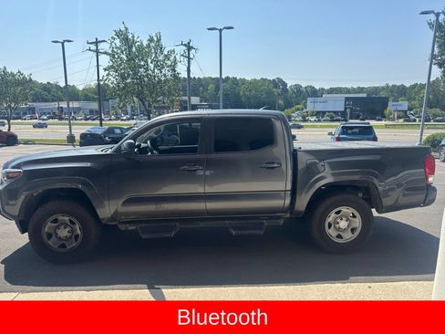 Used 2019 Toyota Tacoma SR w/ SR Convenience Package AWD/4WD image 6