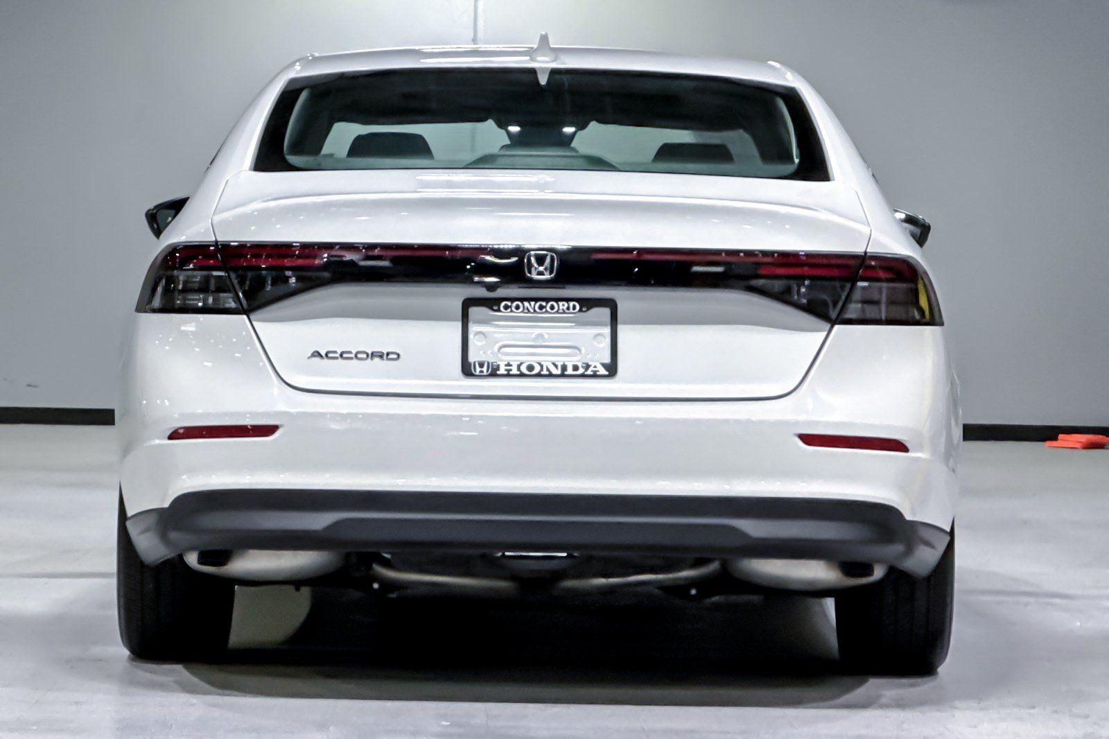 Used 2024 Honda Accord EX image 10