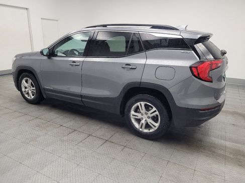 Used 2020 GMC Terrain SLE w/ Driver Convenience Package FWD image 3