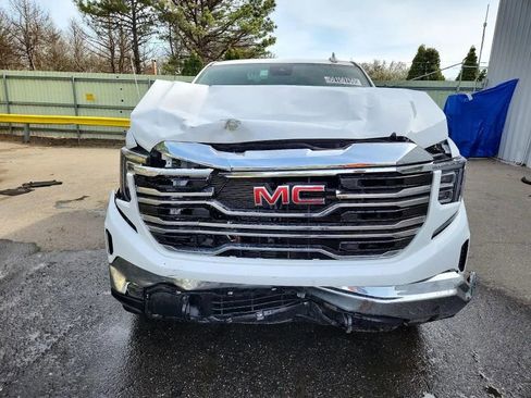 Used 2026 GMC Sierra 1500 SLT AWD/4WD image 5