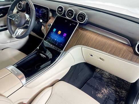 Certified 2026 Mercedes-Benz GLC 300 image 28