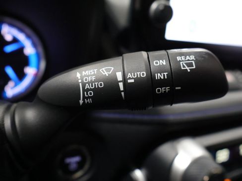 Used 2024 Toyota RAV4 XSE w/ Weather Package AWD/4WD image 40
