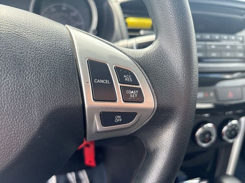 Used 2016 Mitsubishi Lancer ES FWD image 18