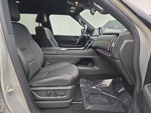 Used 2025 Nissan Armada SL w/ Captain's Chari Seat Package RWD image 46