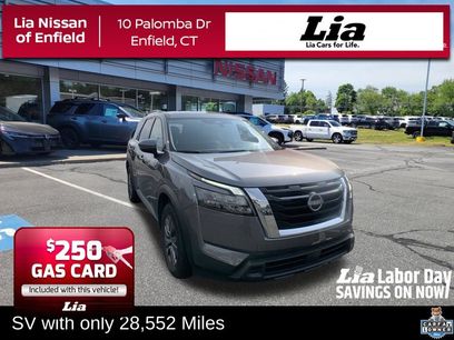 Used 2024 Nissan Pathfinder SV