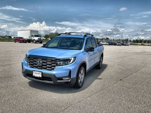 Used 2025 Honda Ridgeline TrailSport image 10