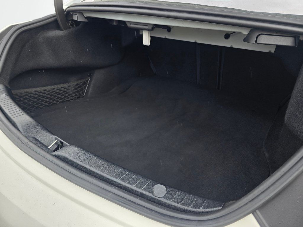 Used 2022 Mercedes-Benz C 300 Coupe image 25