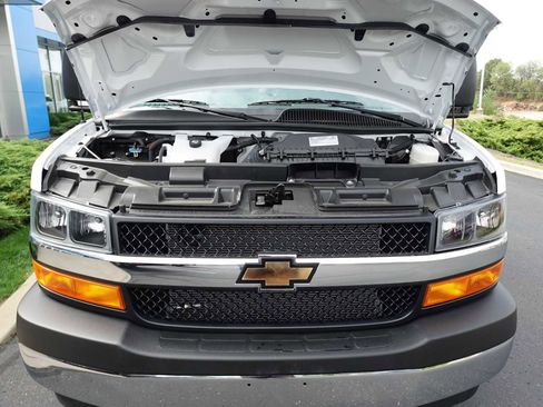 New 2026 Chevrolet Express 3500 w/ Power Convenience Package RWD image 23