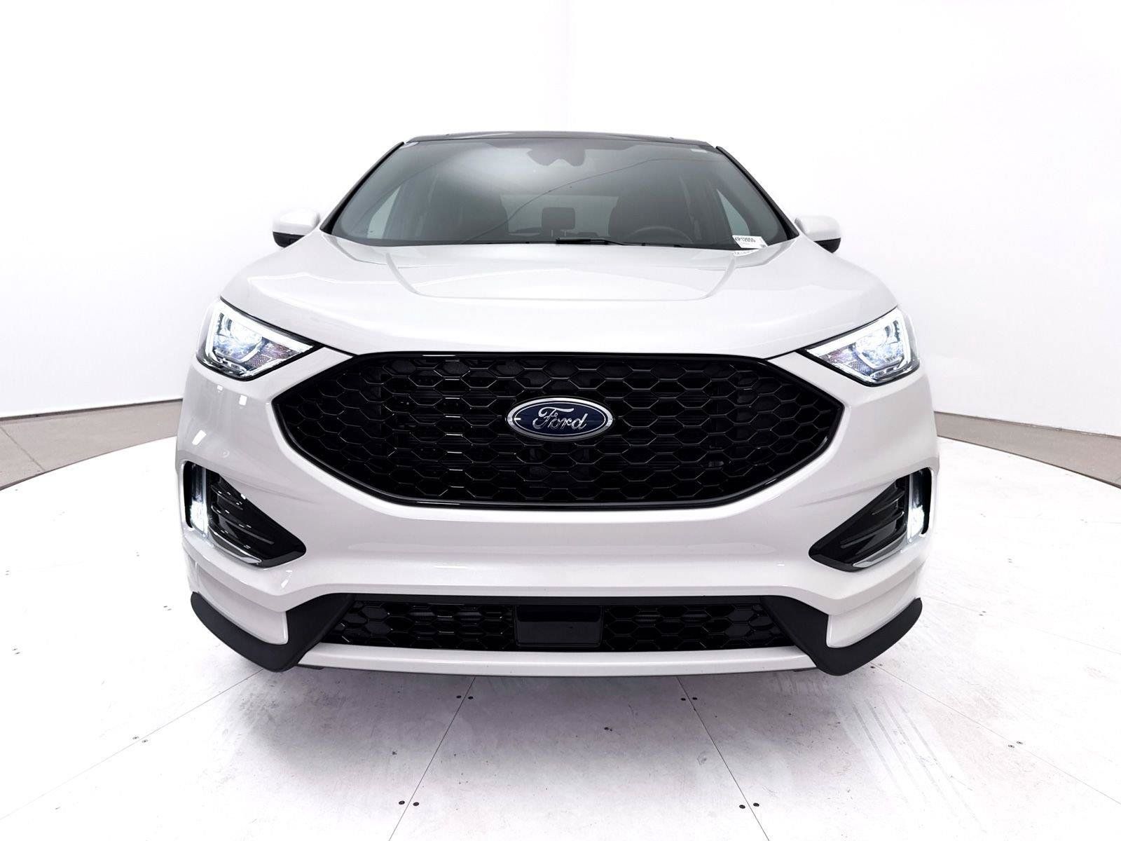 Used 2023 Ford Edge ST-Line AWD/4WD image 12