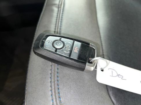 Used 2022 Ford Bronco Black Diamond image 26