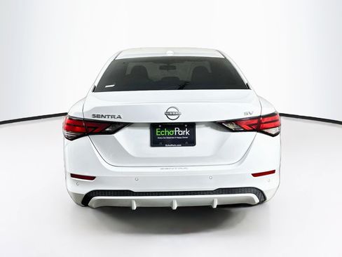 Used 2024 Nissan Sentra SV FWD image 7